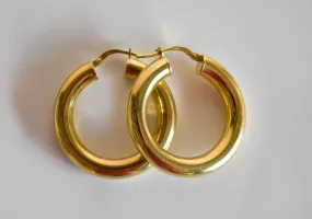 Air Hoops in Gold