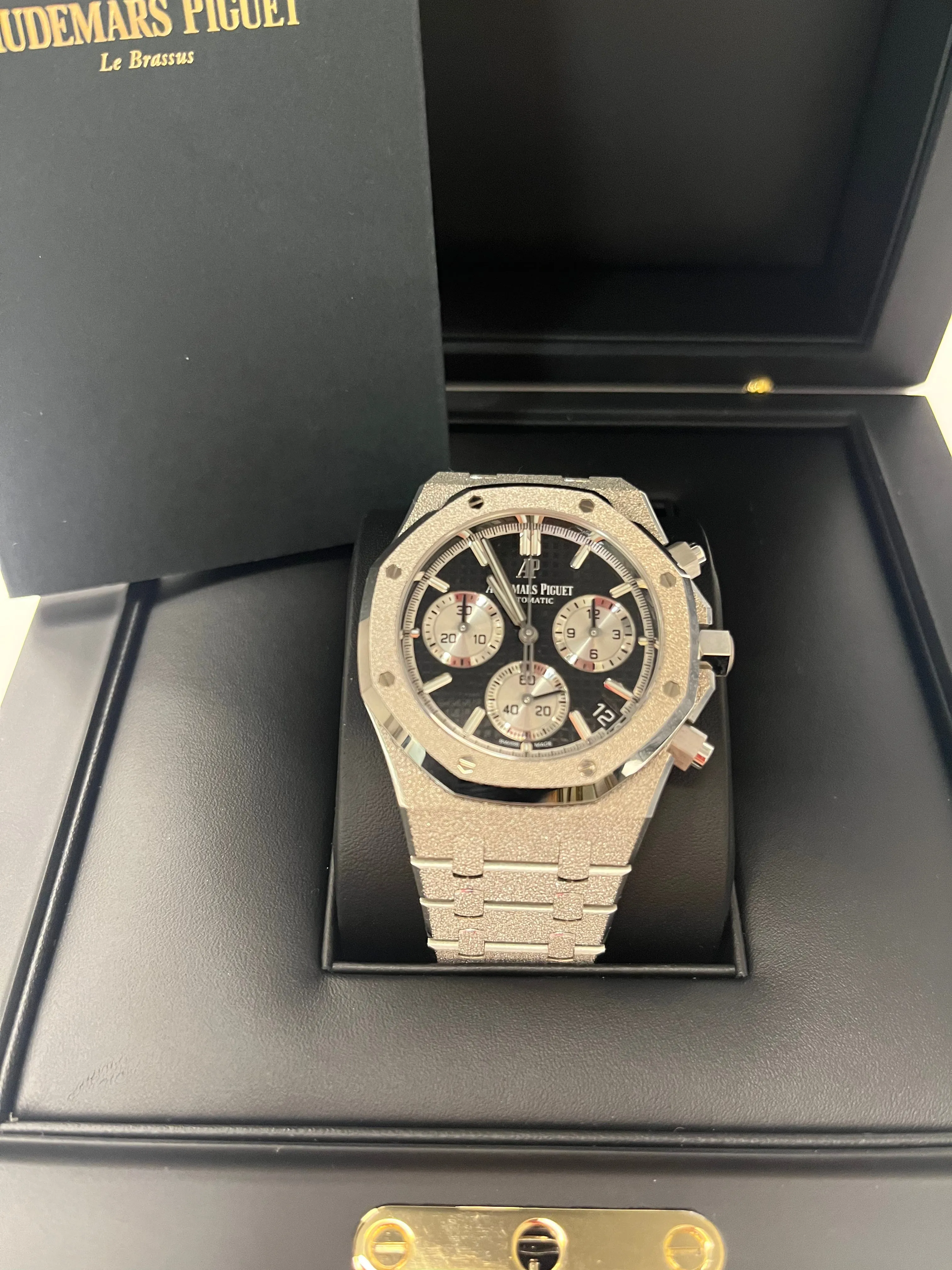 Audemars Piguet Royal Oak Frosted Gold Selfwinding Chronograph (Ref# 26239BC.GG.1224BC.02)