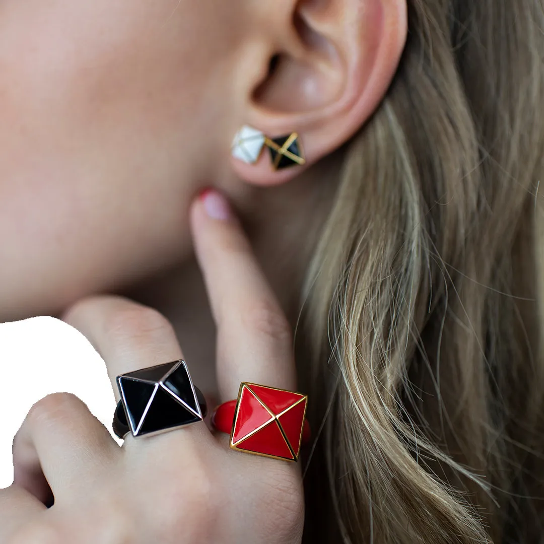 Enamel Pyramid One Stud Ring