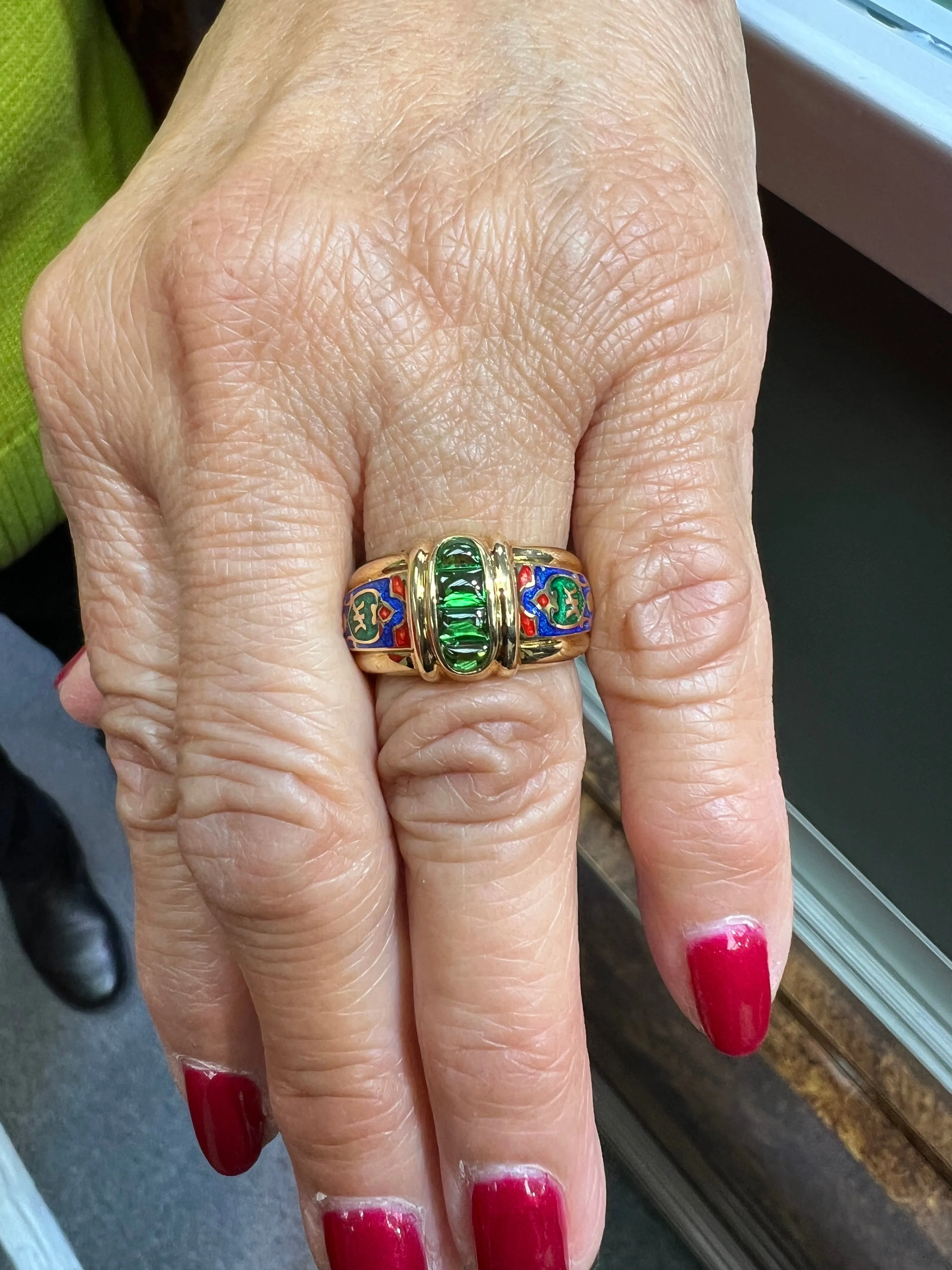 Green Tourmaline Polychrome Enamel Gold Band Ring