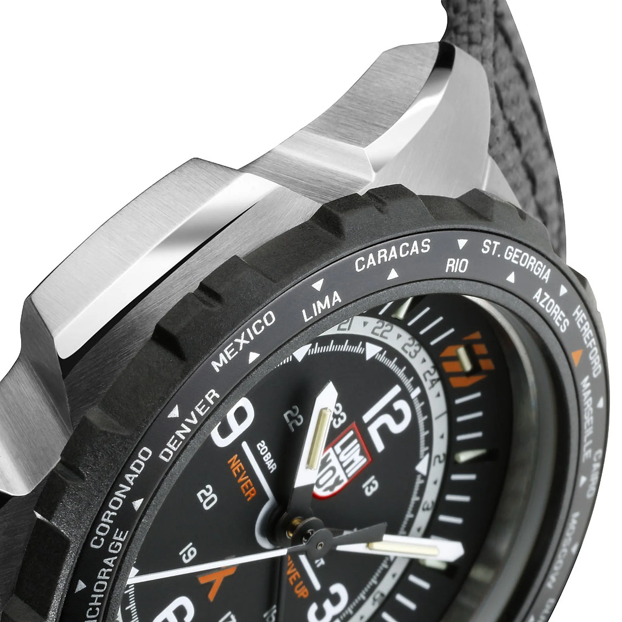 Luminox BEAR GRYLLS XB.3761 AIR Series