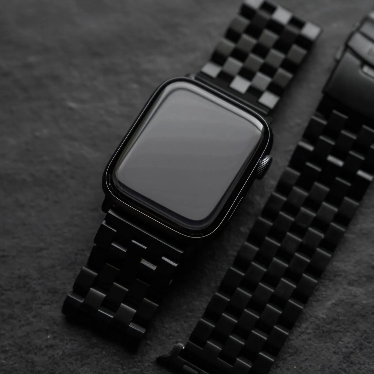 METAL Apple Watch Strap - Black Edition