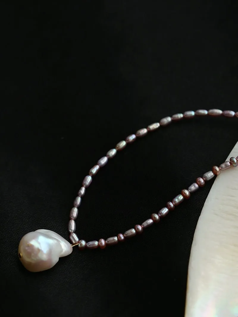 Rice Pearl and Purple Baroque Pearl Pendant Necklace