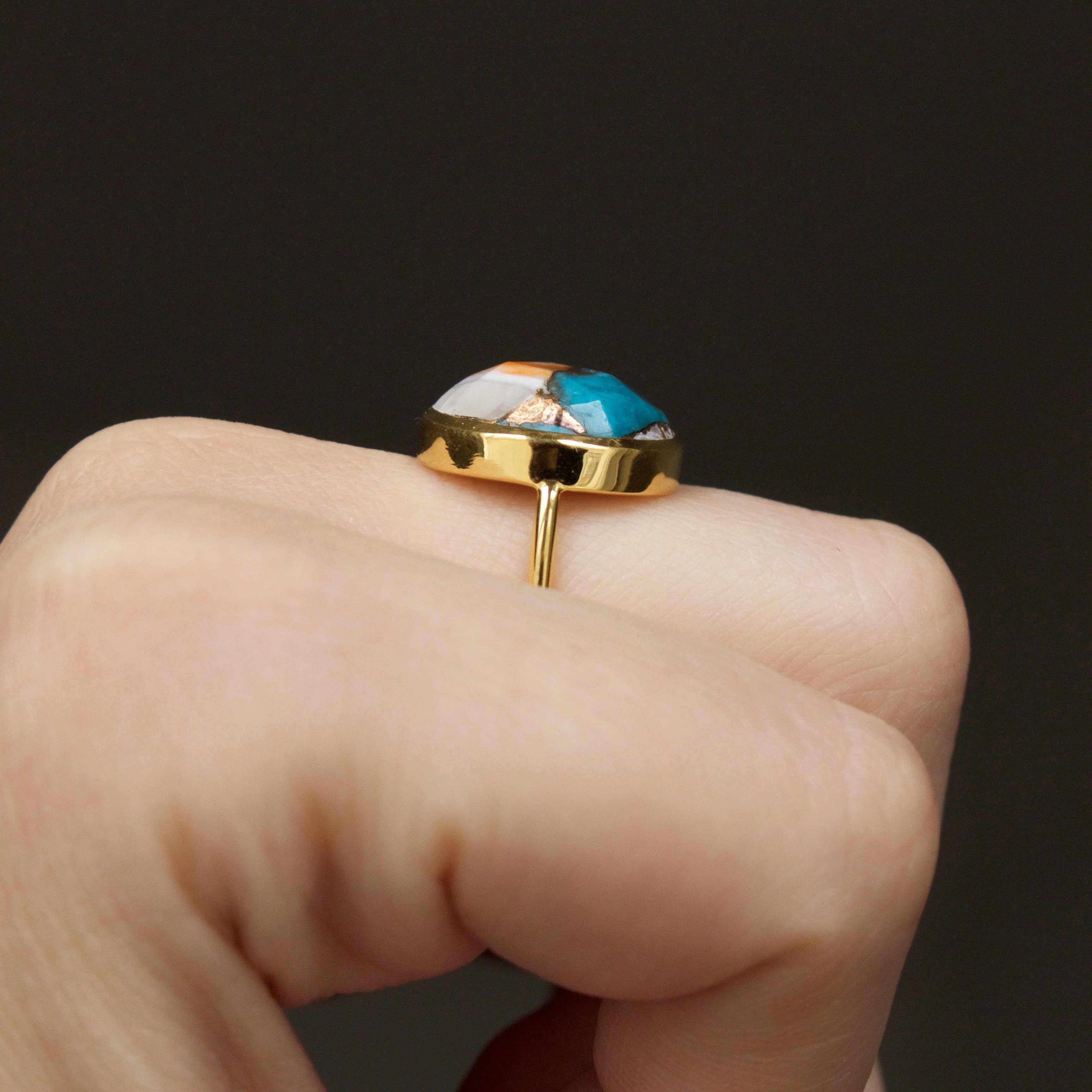 Statement Oyster Turquoise Ring