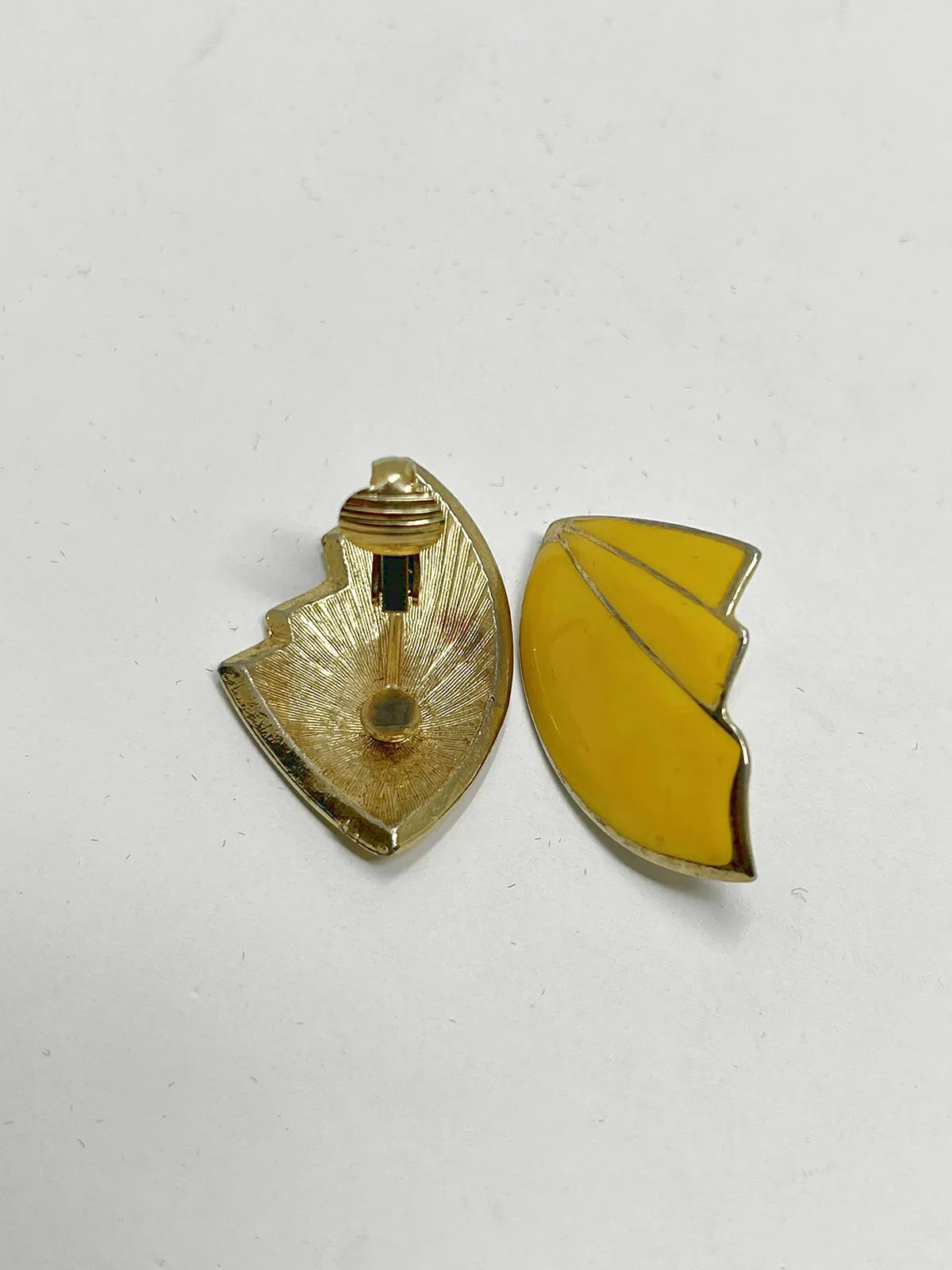 Vintage Yellow & Gold Enamel Clip On Earrings